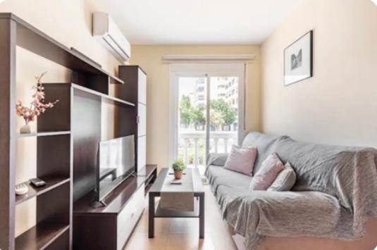 Appartement En Primera Linea De Playa El Palo Málaga